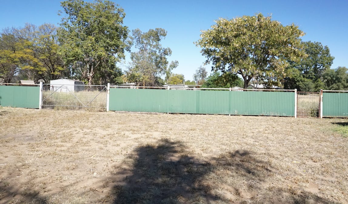 70 Scott Street, St George, QLD, 4487 - Image 13