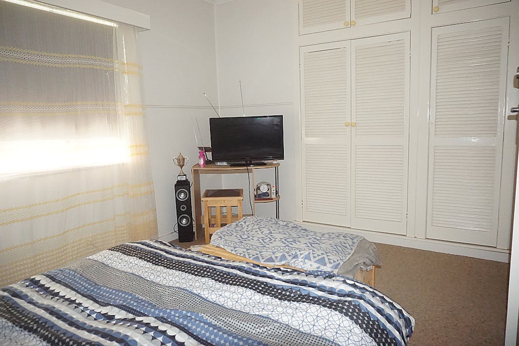 24 Church Street, St George, QLD, 4487 - Image 10