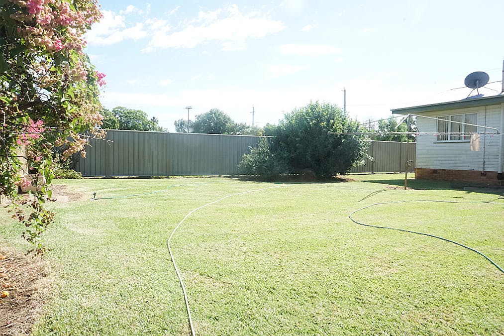 24 Church Street, St George, QLD, 4487 - Image 17