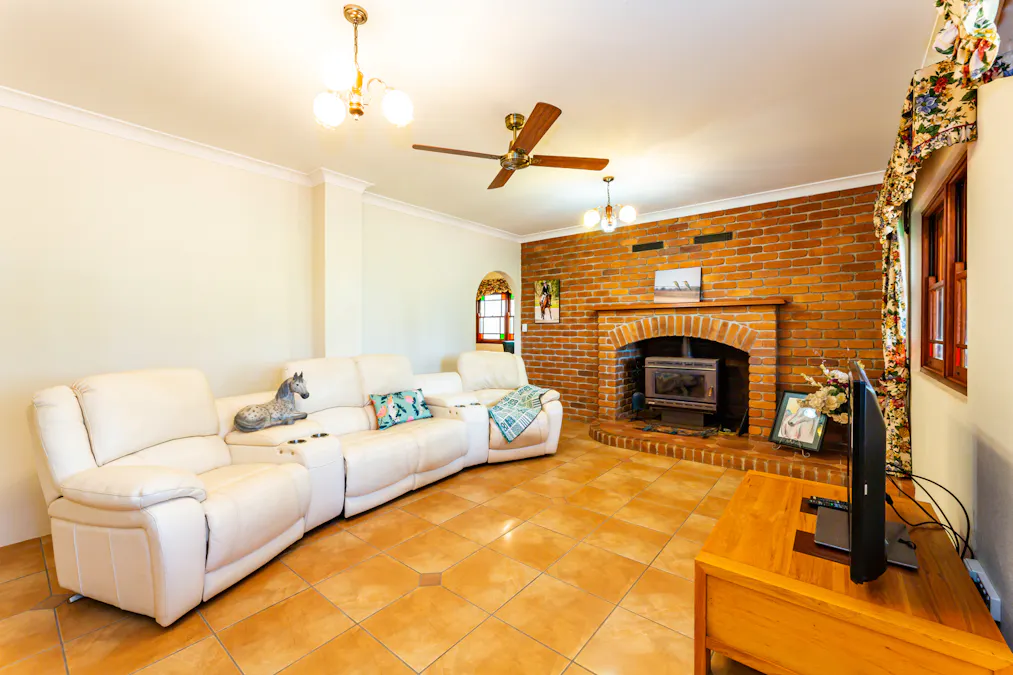 1133 Ten Mile Road, Sharon, QLD, 4670 - Image 13