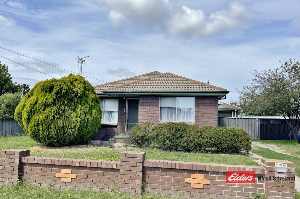 16 Beaufort Street, Blayney, NSW, 2799 - Image 2