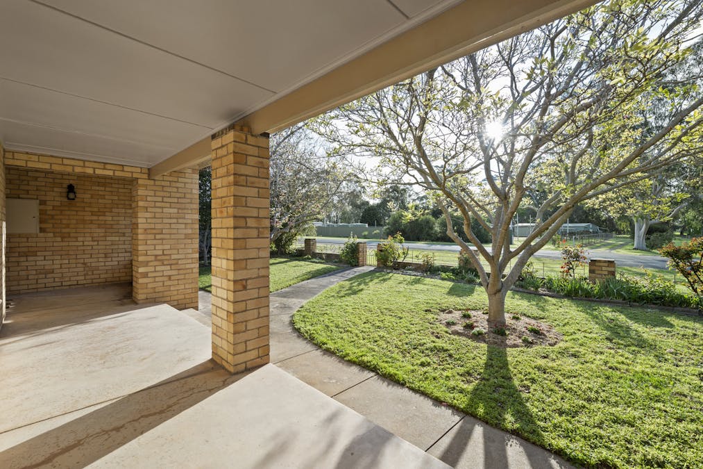 10 Turnbull Street, Euroa, VIC, 3666 - Image 4
