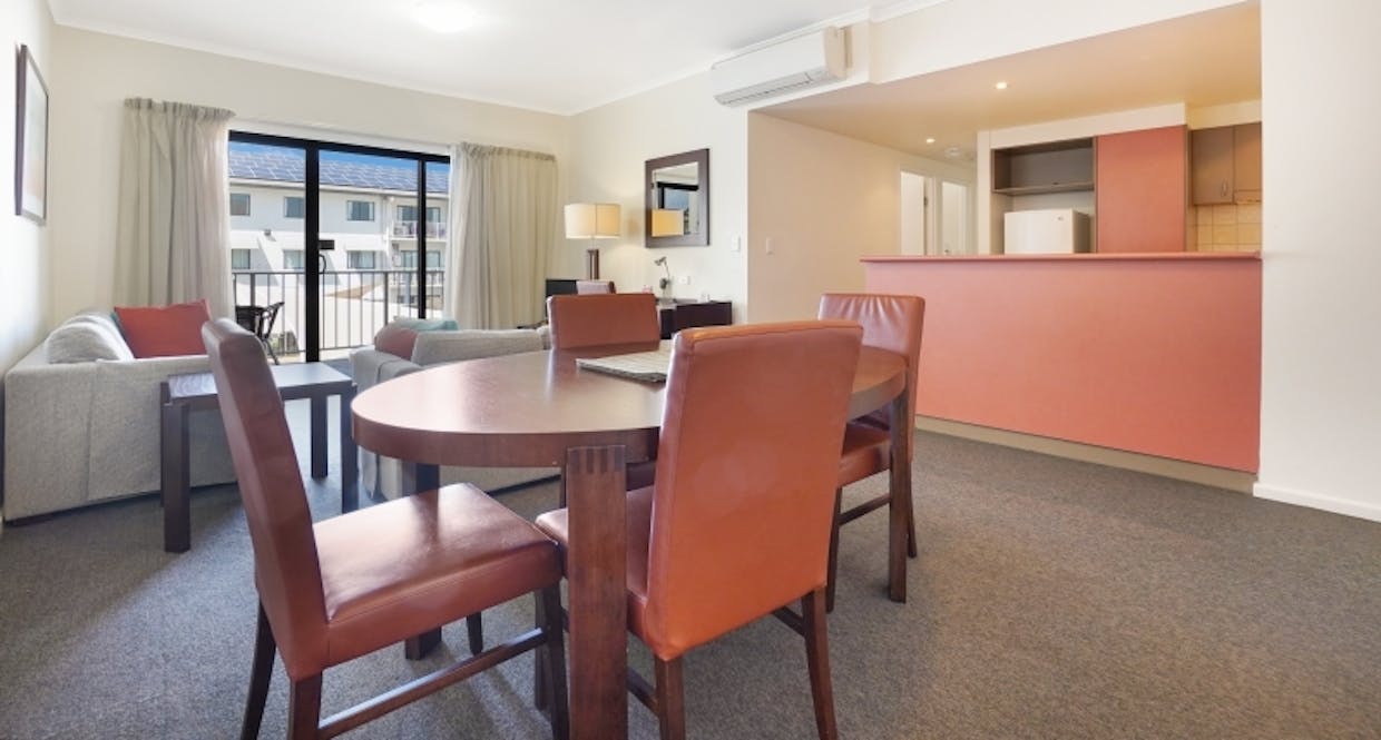 2035/55 Cavenagh Street, Darwin City, NT, 0800 - Image 2