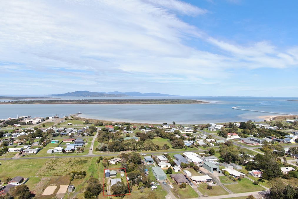40 Ross Street, Port Welshpool, VIC, 3965 - Image 2
