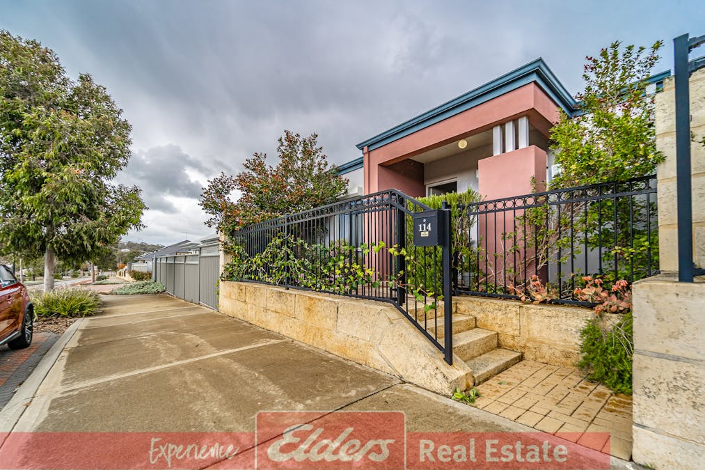 114 Lambeth Circle, Wellard, WA, 6170 - Image 2