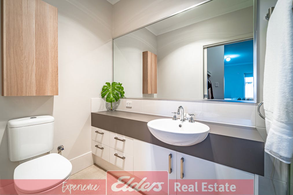 114 Lambeth Circle, Wellard, WA, 6170 - Image 12