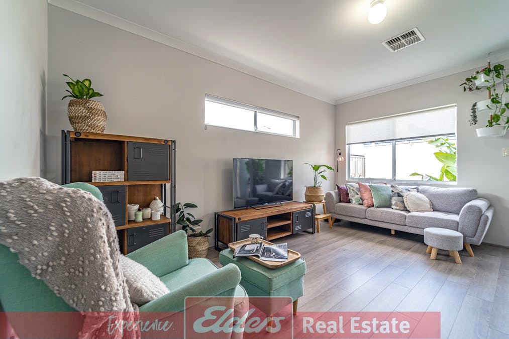 114 Lambeth Circle, Wellard, WA, 6170 - Image 23