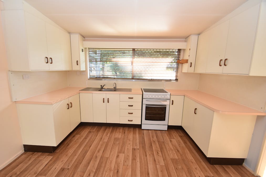 32 Warden Street, Goondiwindi, QLD, 4390 - Image 5