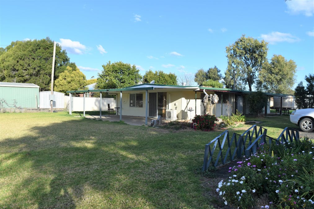 32 Warden Street, Goondiwindi, QLD, 4390 - Image 1