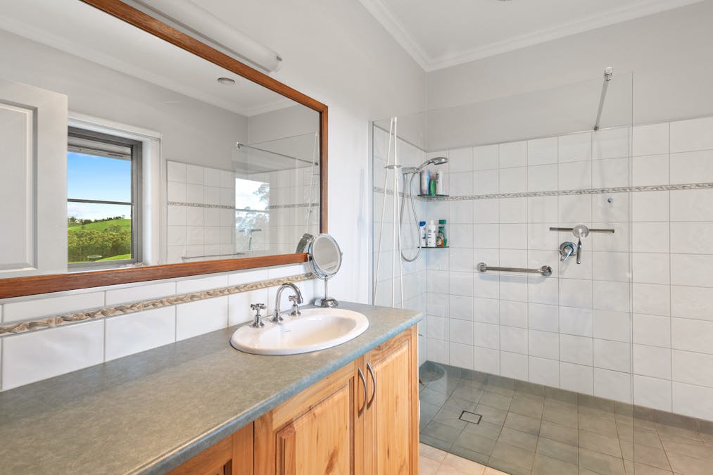 634 Korumburra-Warragul Road, Korumburra, VIC, 3950 - Image 12