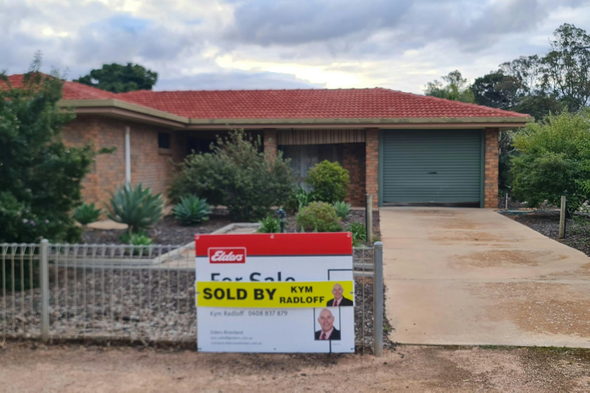12 Tolarno Street, Renmark, SA, 5341 Sold Elders Real Estate