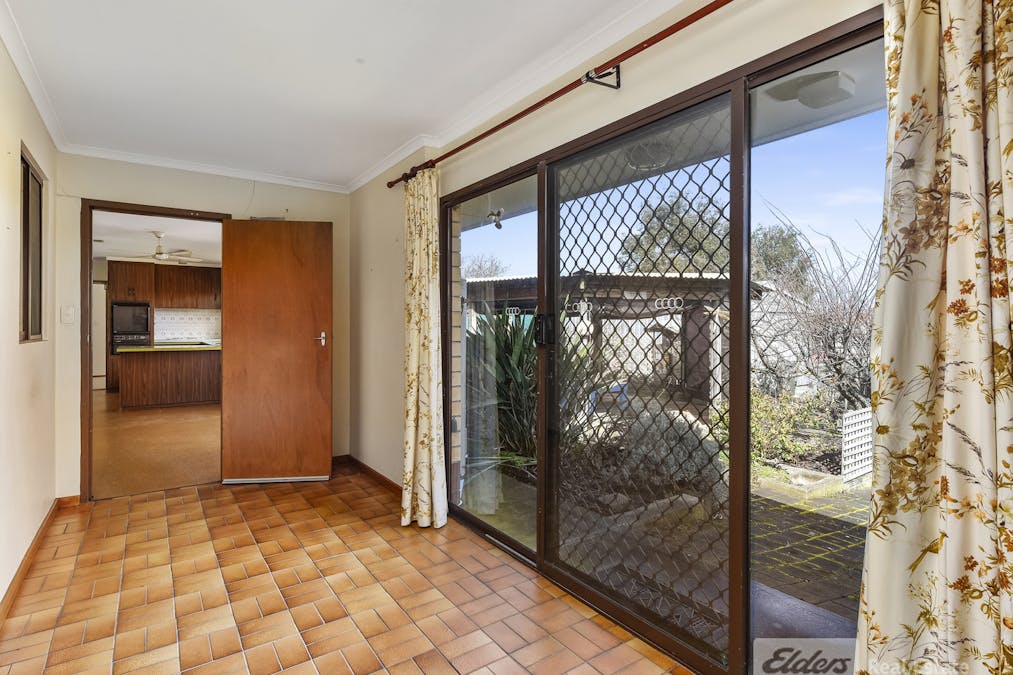 49 Main Street, Millicent, SA, 5280 - Image 15