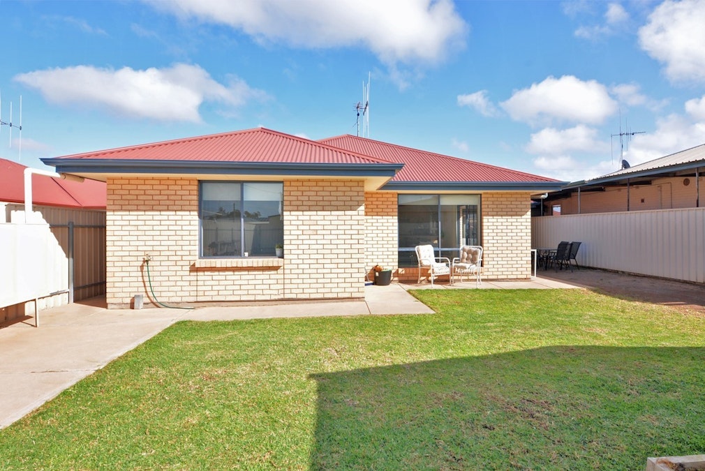 10 Anesbury Street, Whyalla Norrie, SA, 5608 - Image 17