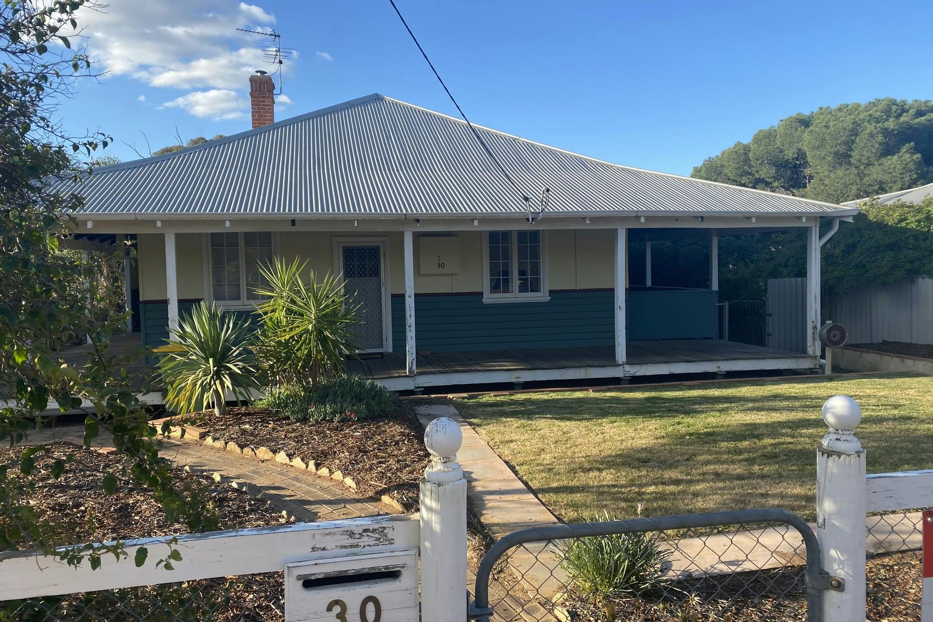 30 Hart Street, Merredin, WA, 6415 Sold Elders Real Estate