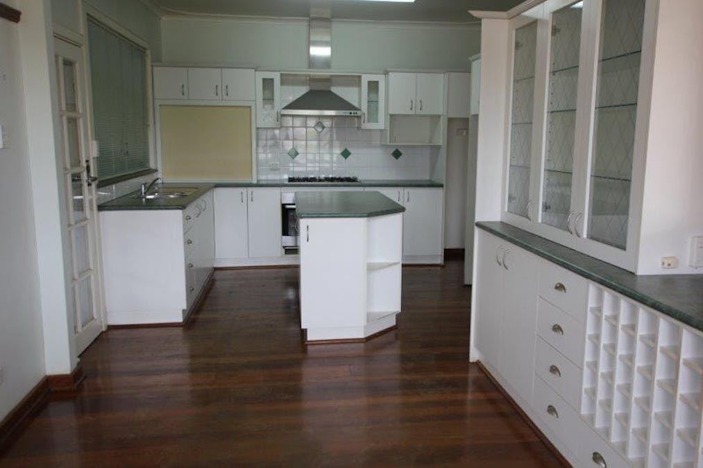 125 Butcher Street, Bruce Rock, WA, 6418 - Image 3