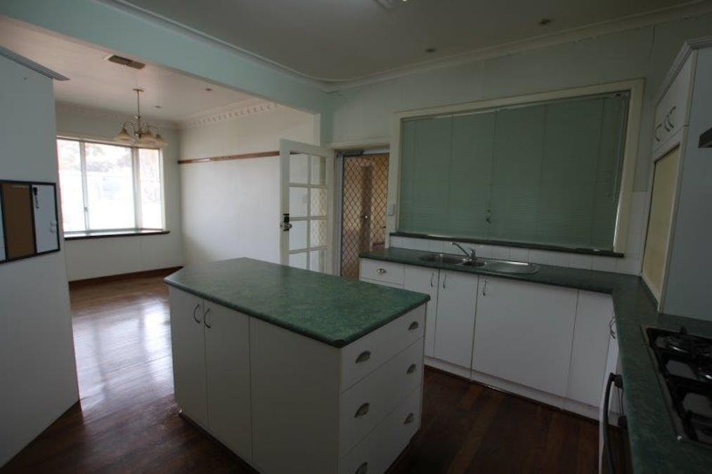 125 Butcher Street, Bruce Rock, WA, 6418 - Image 11
