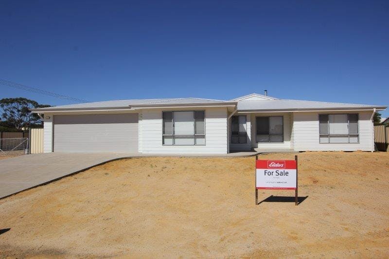 1 Mcginniss Way, Merredin, WA, 6415 Sold Elders Real Estate