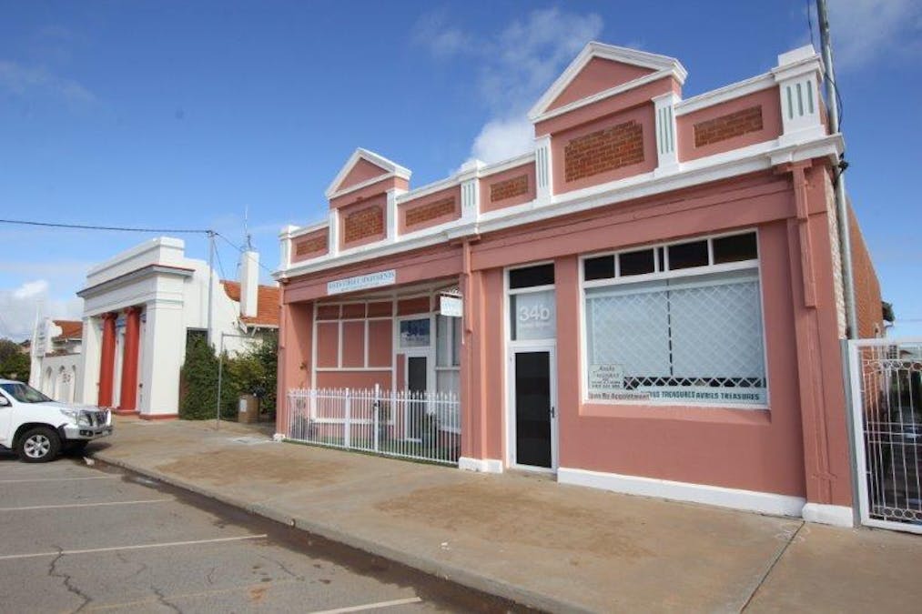 34 Bates Street, Merredin, WA, 6415 Sold Elders Real Estate