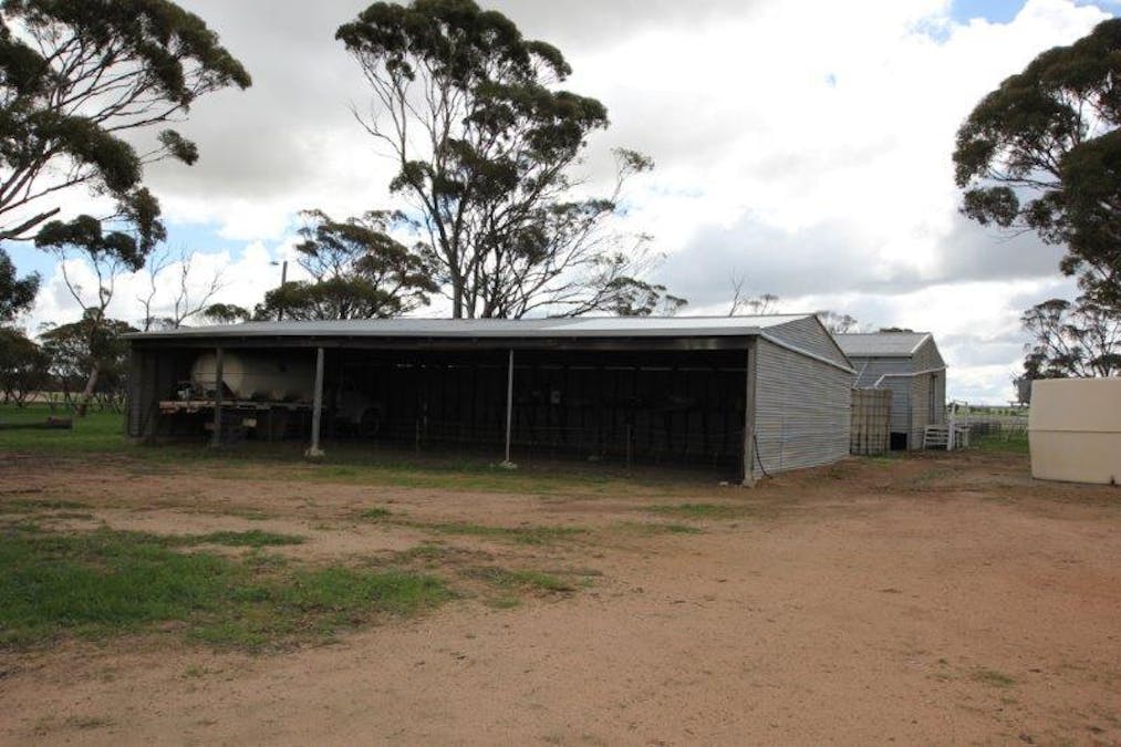 4919 Soldiers Road, Narembeen, WA, 6369 - Image 20