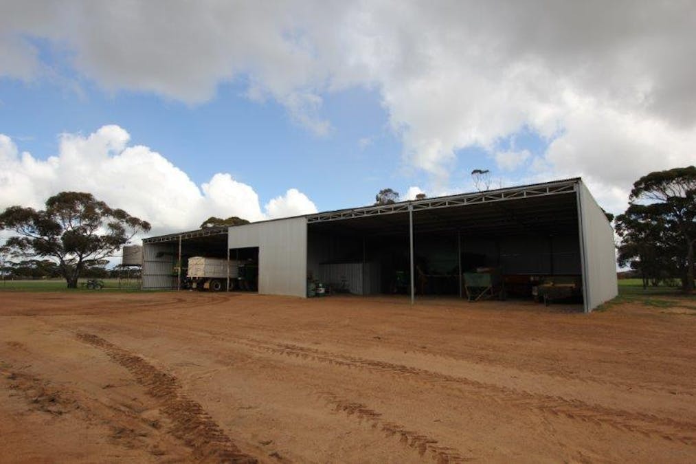 4919 Soldiers Road, Narembeen, WA, 6369 - Image 28