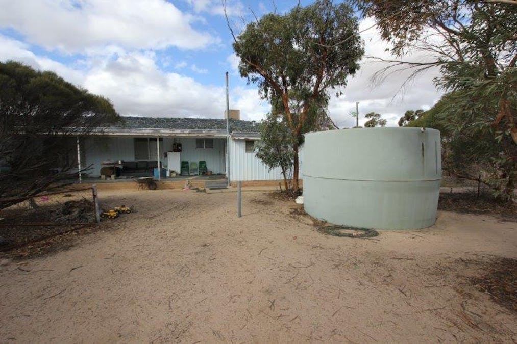 1166 Ivey Road, South Bodallin, WA, 6424 - Image 6