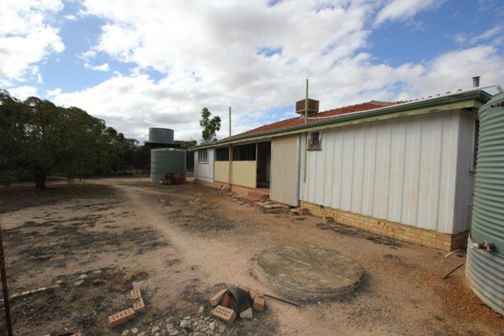 1166 Ivey Road, South Bodallin, WA, 6424 - Image 10