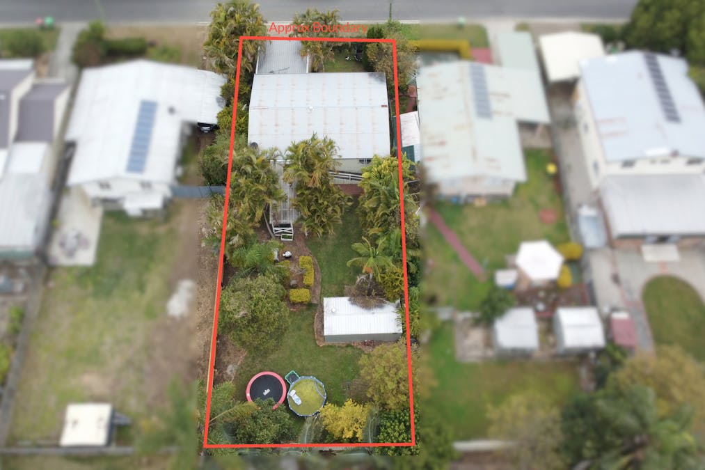 16 Selwyn Street, North Booval, QLD, 4304 - Image 19