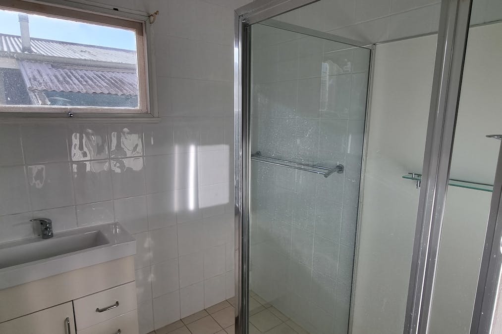 16 Selwyn Street, North Booval, QLD, 4304 - Image 13