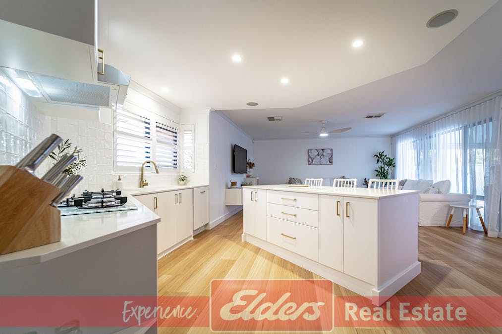 203 Secret Harbour Boulevard, Secret Harbour, WA, 6173 - Image 9