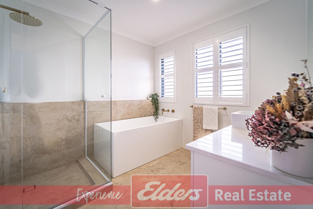 203 Secret Harbour Boulevard, Secret Harbour, WA, 6173 - Image 29