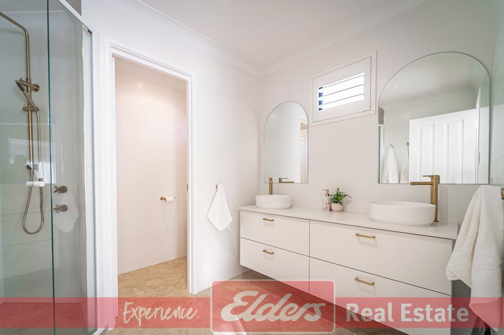 203 Secret Harbour Boulevard, Secret Harbour, WA, 6173 - Image 24