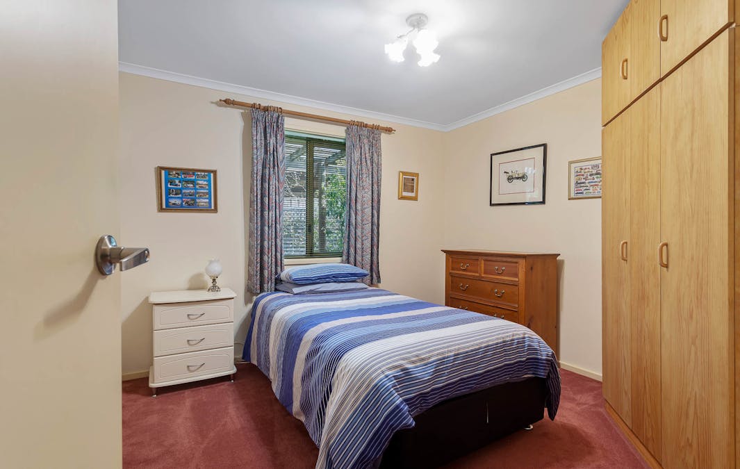 2 Dolphin Avenue, Encounter Bay, SA, 5211 - Image 10