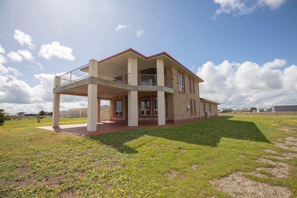 8 Toop North Road, Kingston Se, SA, 5275 Sold Elders Real Estate