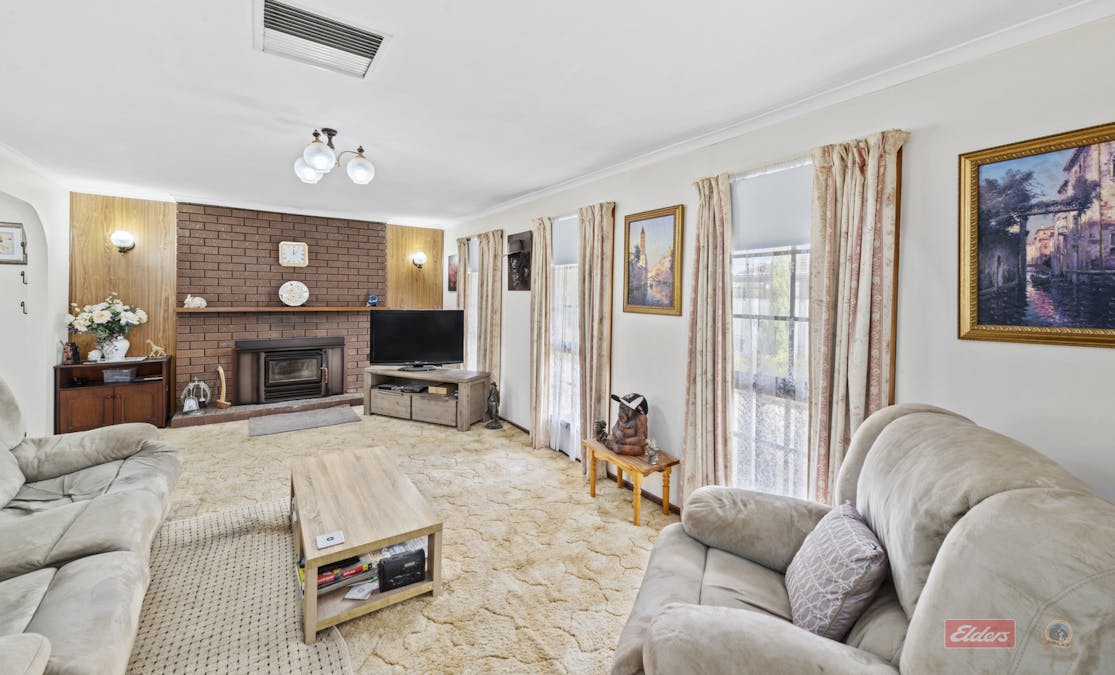 22 Bridget Street, Finley, NSW, 2713 - Image 4