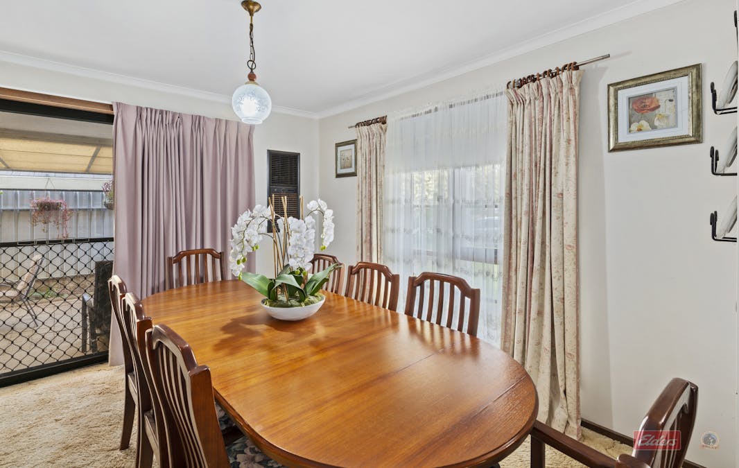 22 Bridget Street, Finley, NSW, 2713 - Image 8
