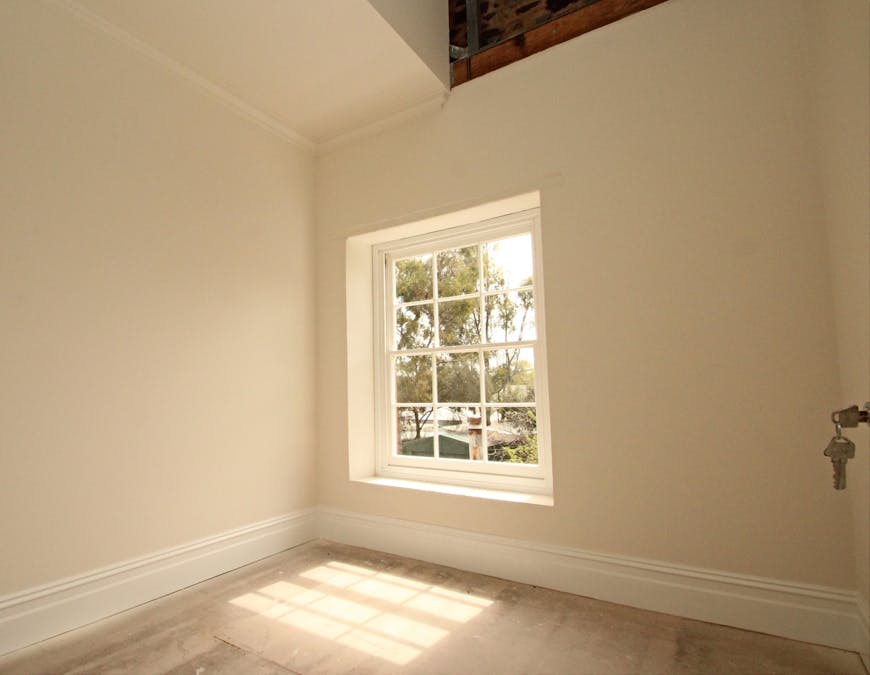 11 Kingston Street, Burra, SA, 5417 - Image 19