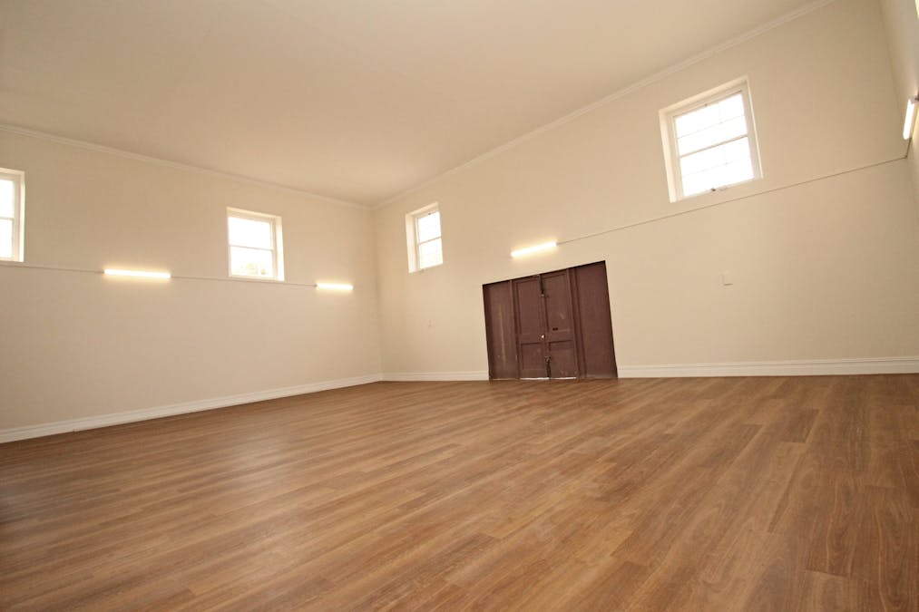11 Kingston Street, Burra, SA, 5417 - Image 5