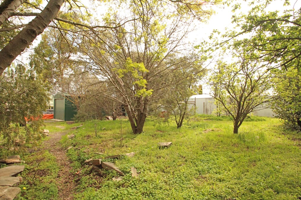 11 Kingston Street, Burra, SA, 5417 - Image 24
