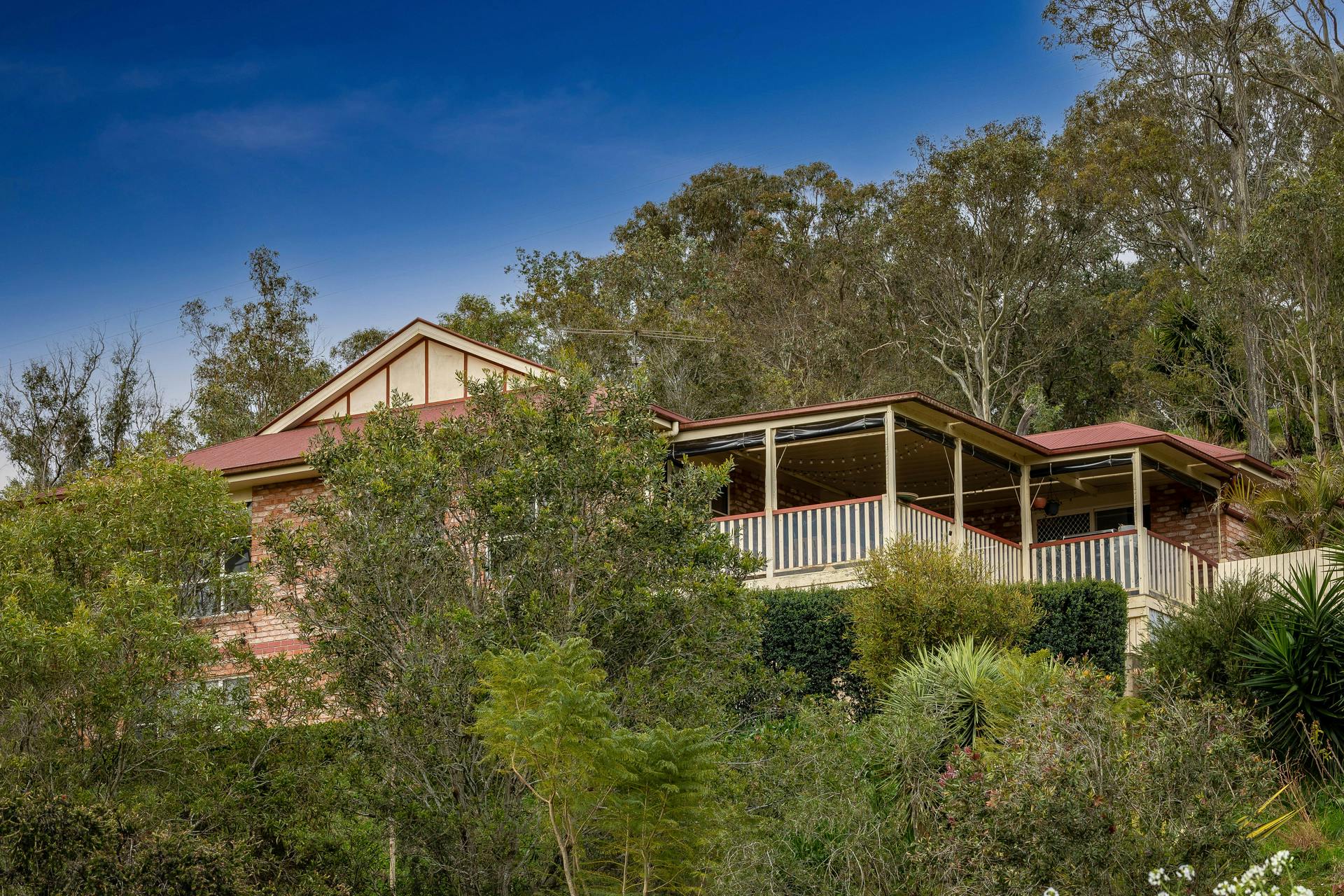 7 Graham Court, Hodgson Vale, QLD, 4352 Sold Elders Real Estate