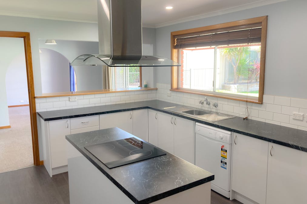 6 Brooks Drive, Cowell, SA, 5602 - Image 1
