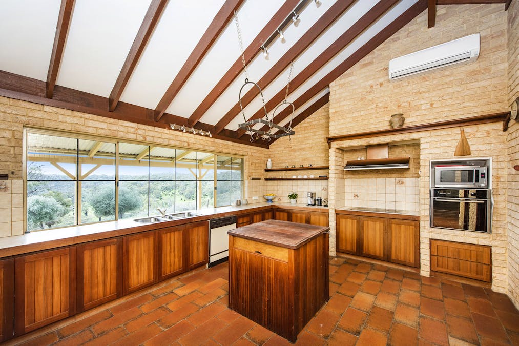 167 Davis Road, Lower Chittering, WA, 6084 Sold Elders Real Estate