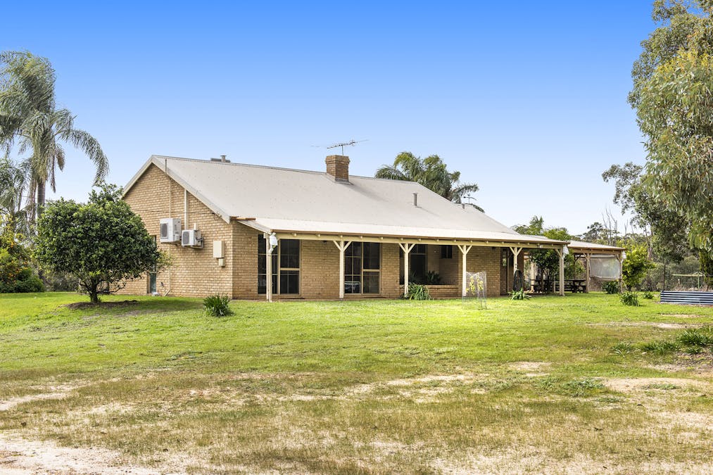 167 Davis Road, Lower Chittering, WA, 6084 Sold Elders Real Estate