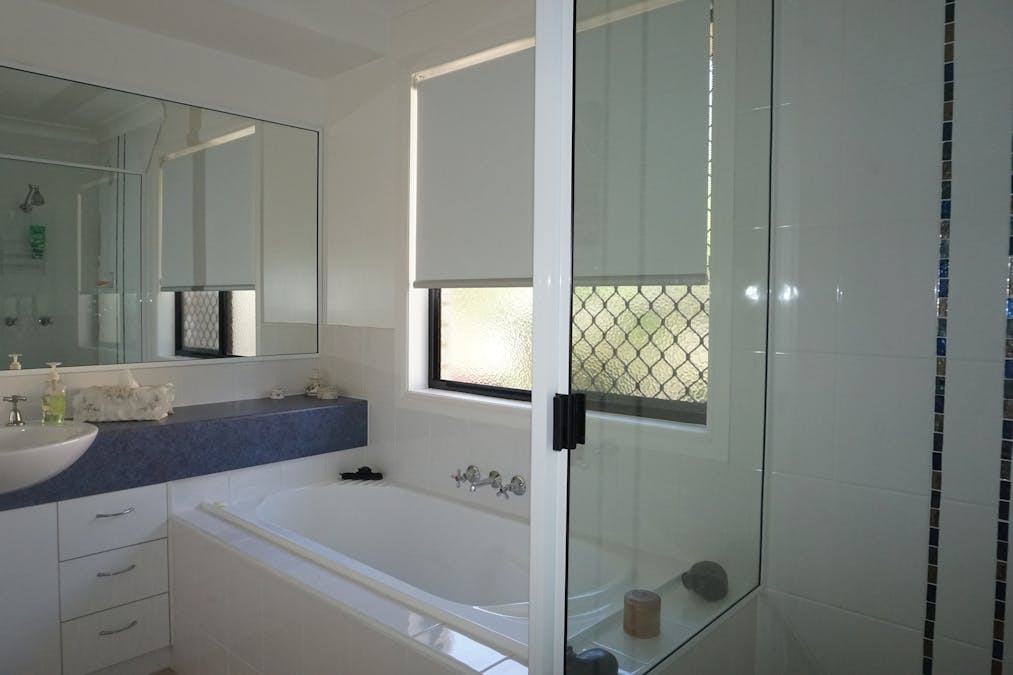 16 Taylor Street, St George, QLD, 4487 - Image 10