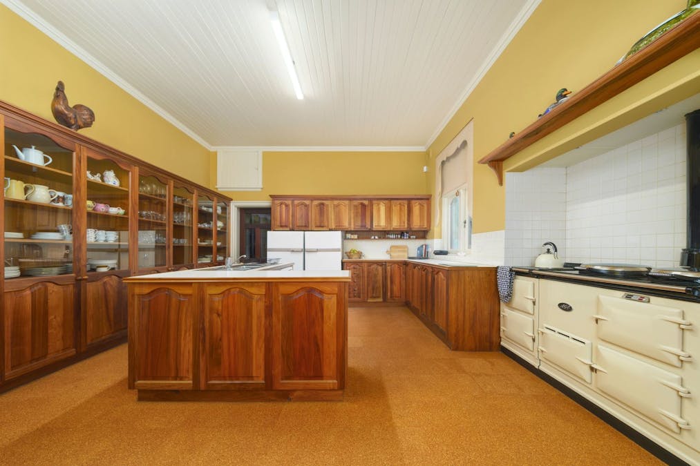182 Mackinnons Bridge Road, Noorat, VIC, 3265 - Image 11