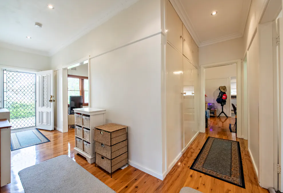 18 Zarebski Street, Dubbo, NSW, 2830 - Image 9