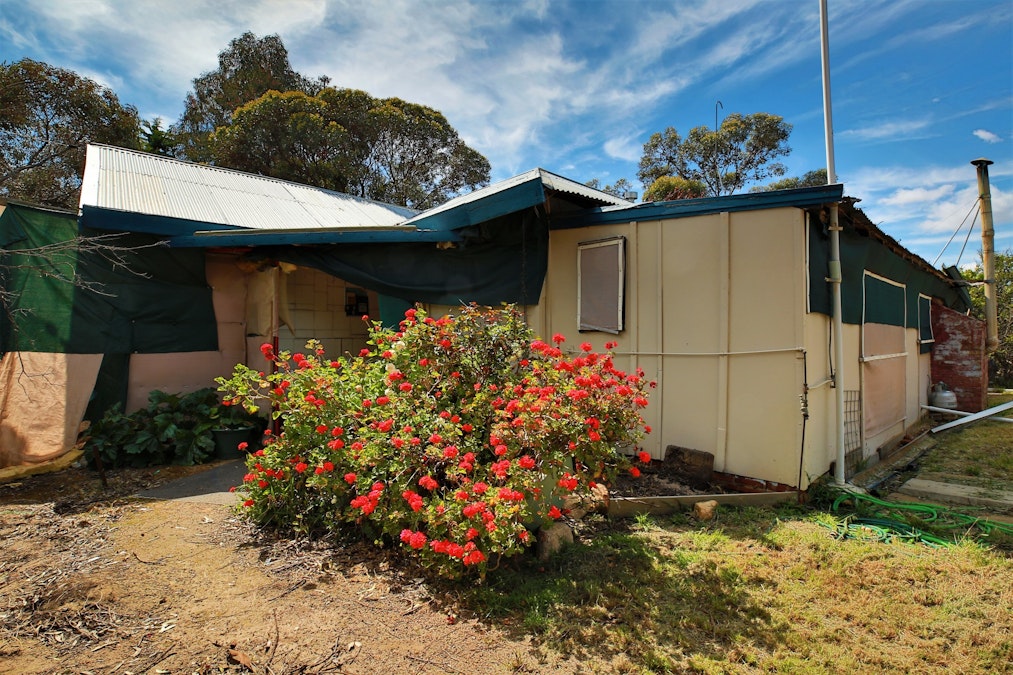 26 & 28 Bath Street, Kukerin, WA, 6352 - Image 2