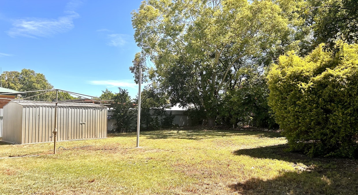 19 Andrew Street, St George, QLD, 4487 - Image 14