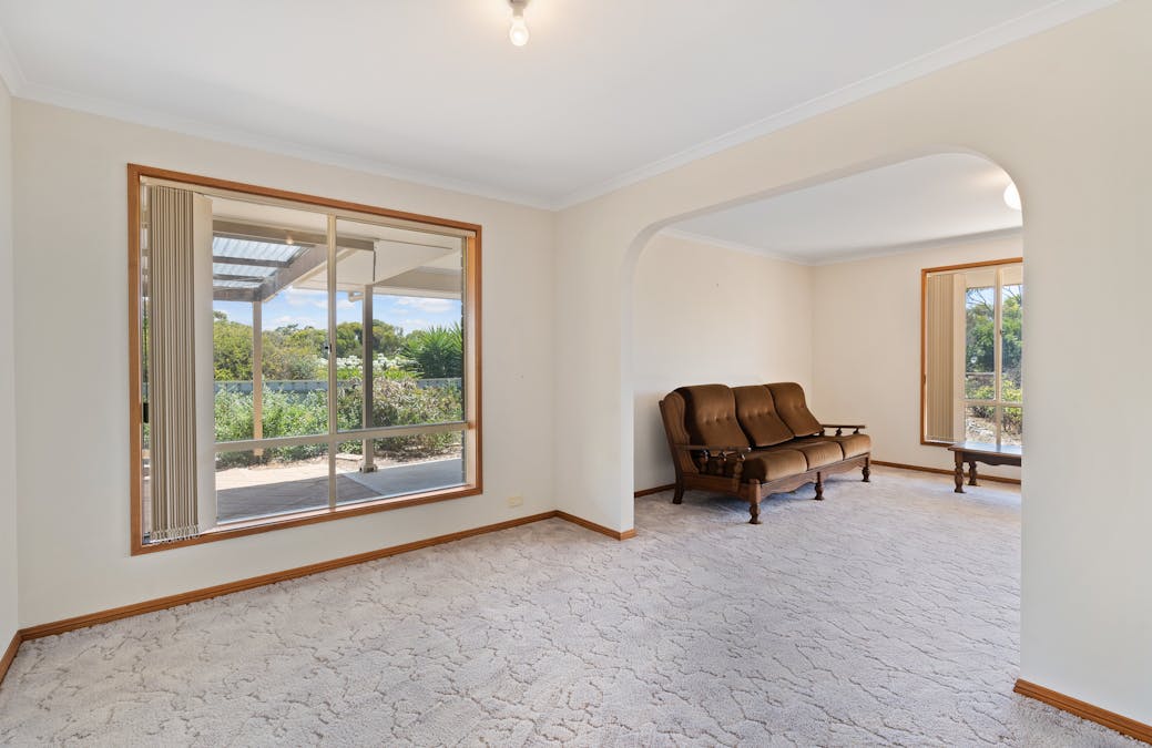 12 Stock Drive, Port Elliot, SA, 5212 - Image 8