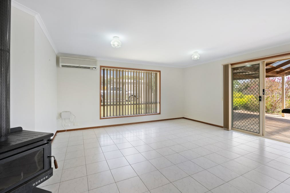 12 Stock Drive, Port Elliot, SA, 5212 - Image 11
