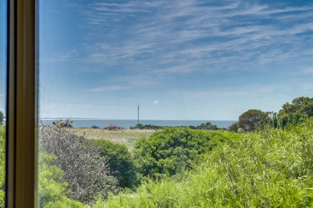 12 Stock Drive, Port Elliot, SA, 5212 - Image 23
